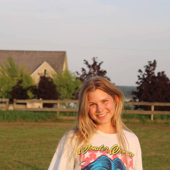 Meet your Posher, Jenna - Picture 1 of 1